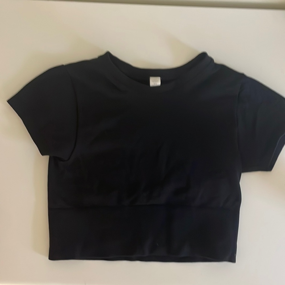 Offline by Aerie black cropped Athletic top